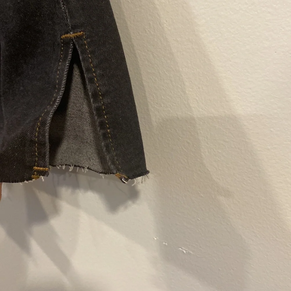 WEWOREWHAT BahBah High Rise Boyfriend Black Jean Shorts Size 25 - Picture 4 of 10